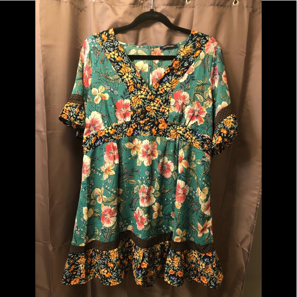 Bluheaven, NWOT, Green Floral, Boho Mini Dress